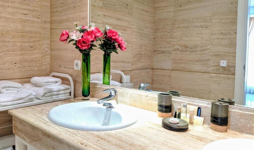 Marina Mariola By Coral Apartment *