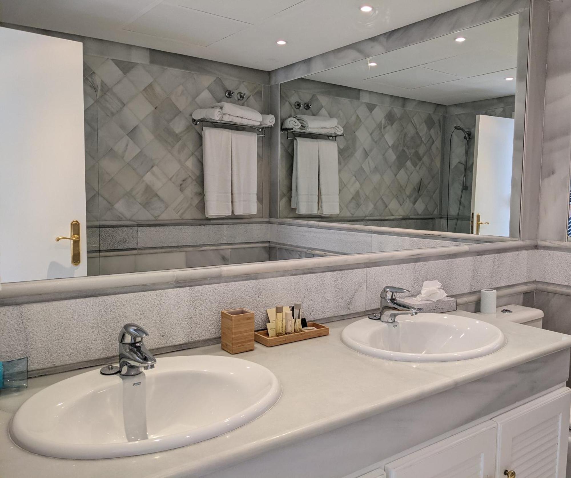 Apartment Marina Mariola By Coral *