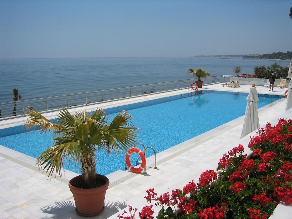 Marina Mariola By Coral Marbella